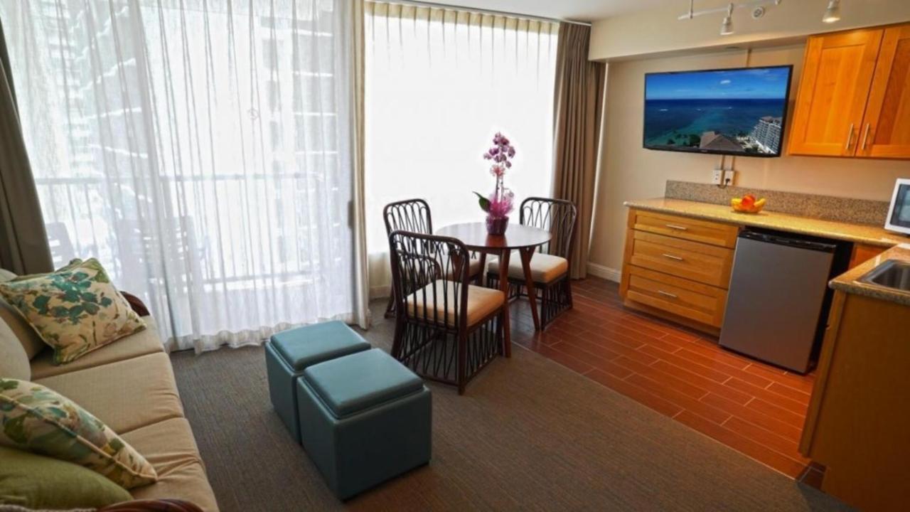 Private Condos In Waikiki, Private Car Rental Included, Beach Gear And Camping Gear Honolulu Exterior foto