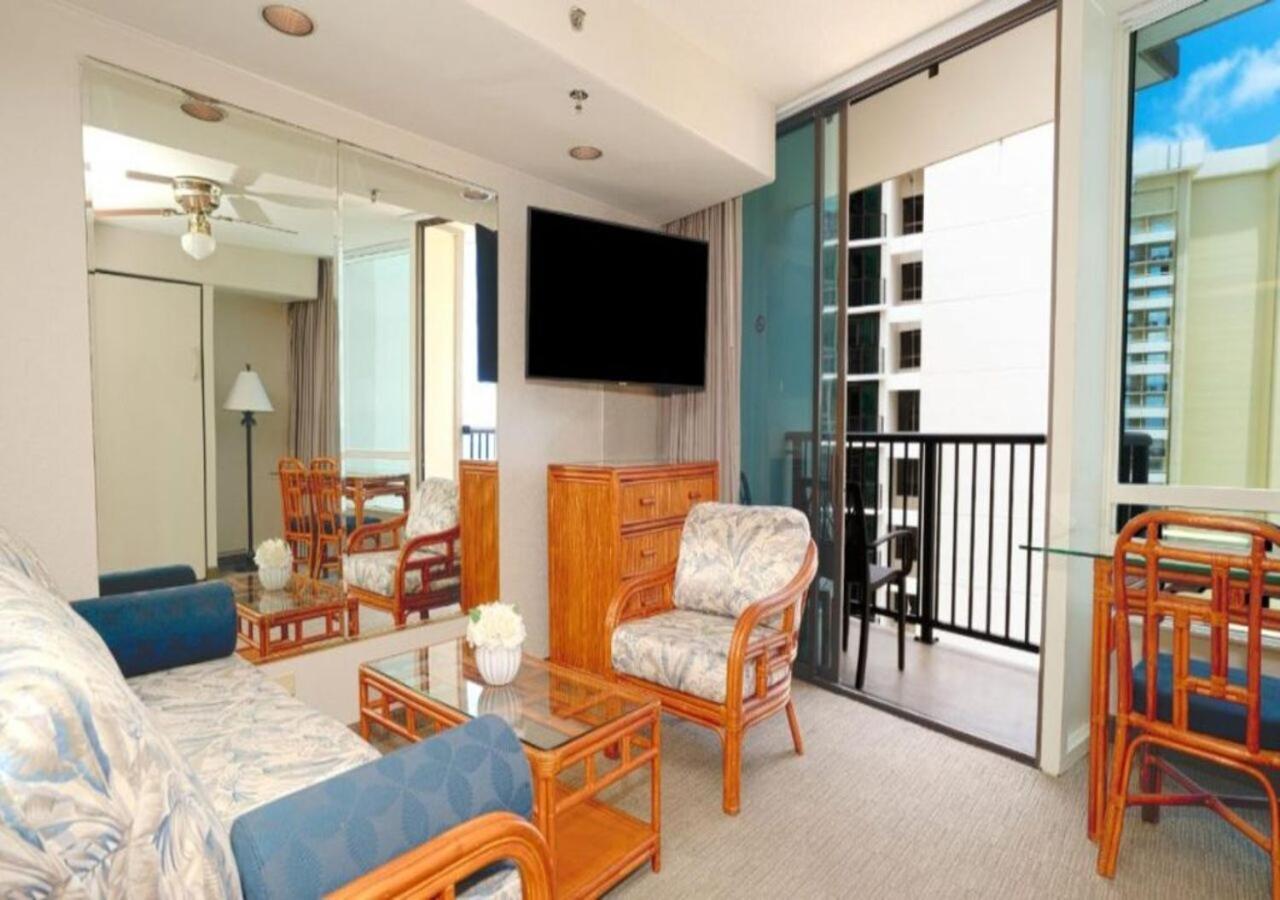 Private Condos In Waikiki, Private Car Rental Included, Beach Gear And Camping Gear Honolulu Exterior foto